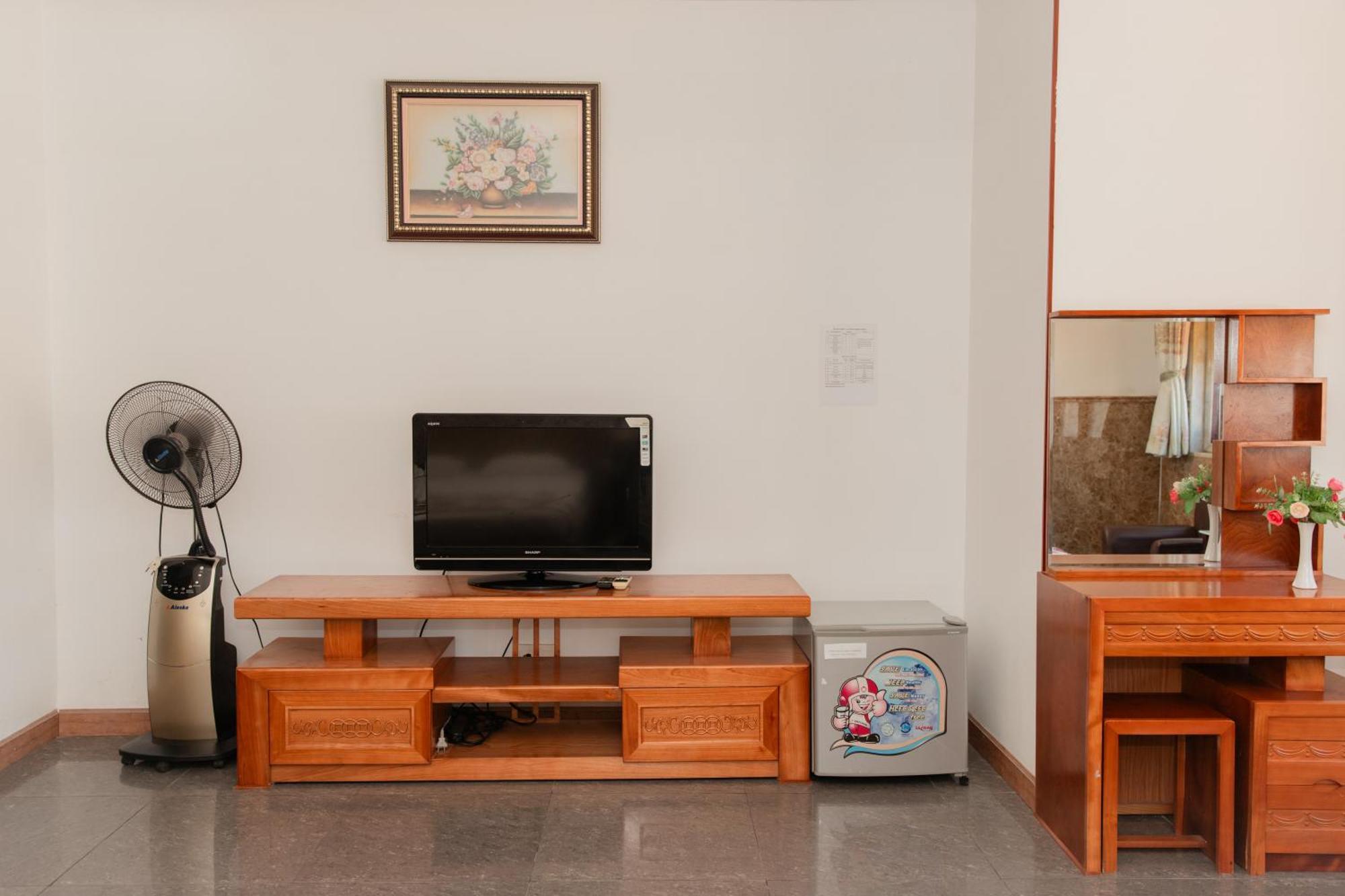 Khach San Son Thinh Hotel หวุงเต่า ภายนอก รูปภาพ