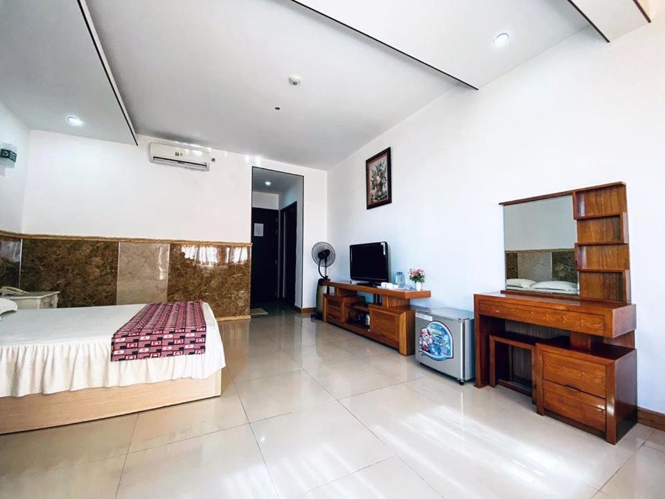 Khach San Son Thinh Hotel หวุงเต่า ภายนอก รูปภาพ